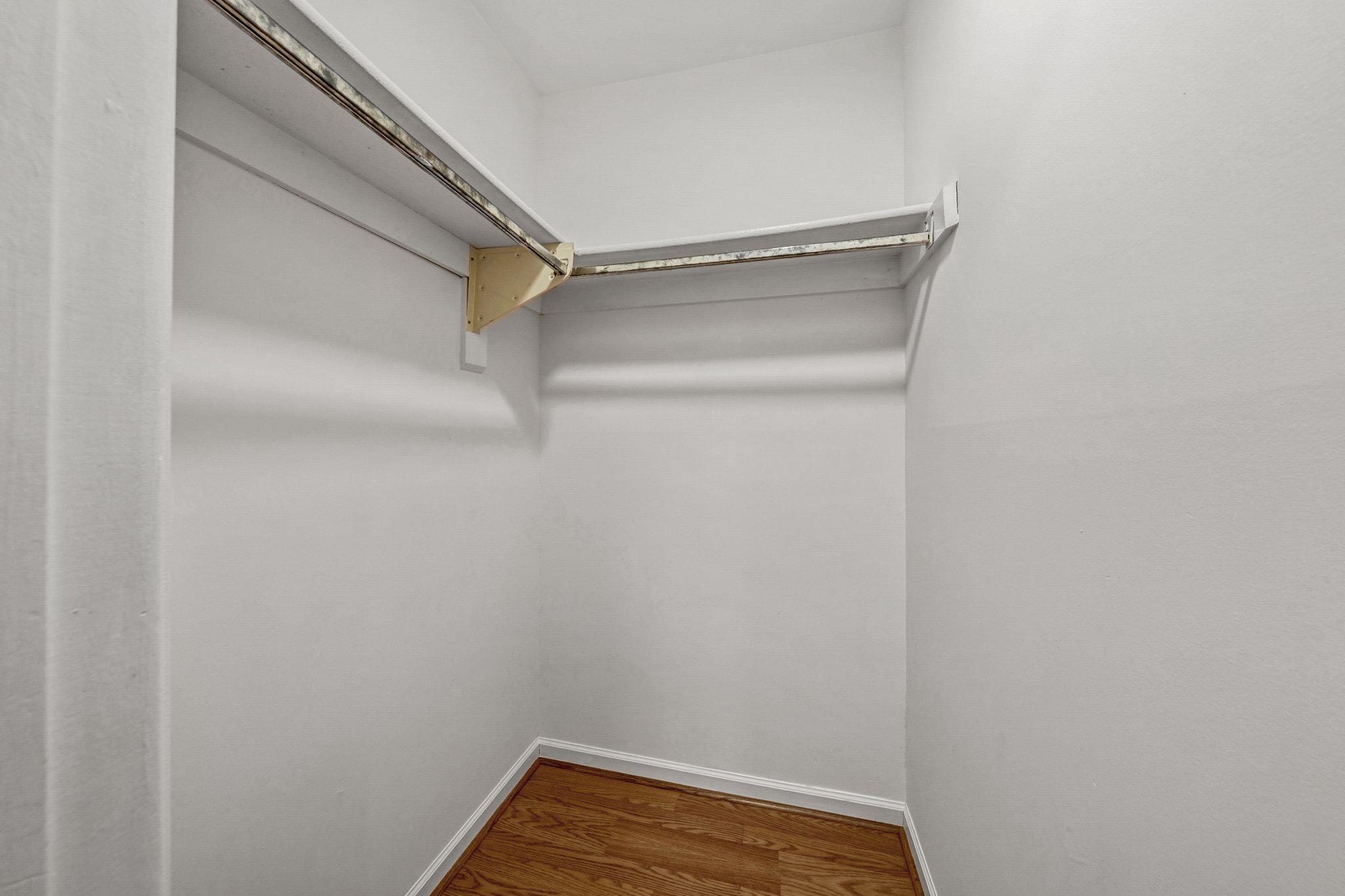 116 Prosperity Se #b Property Photo 15