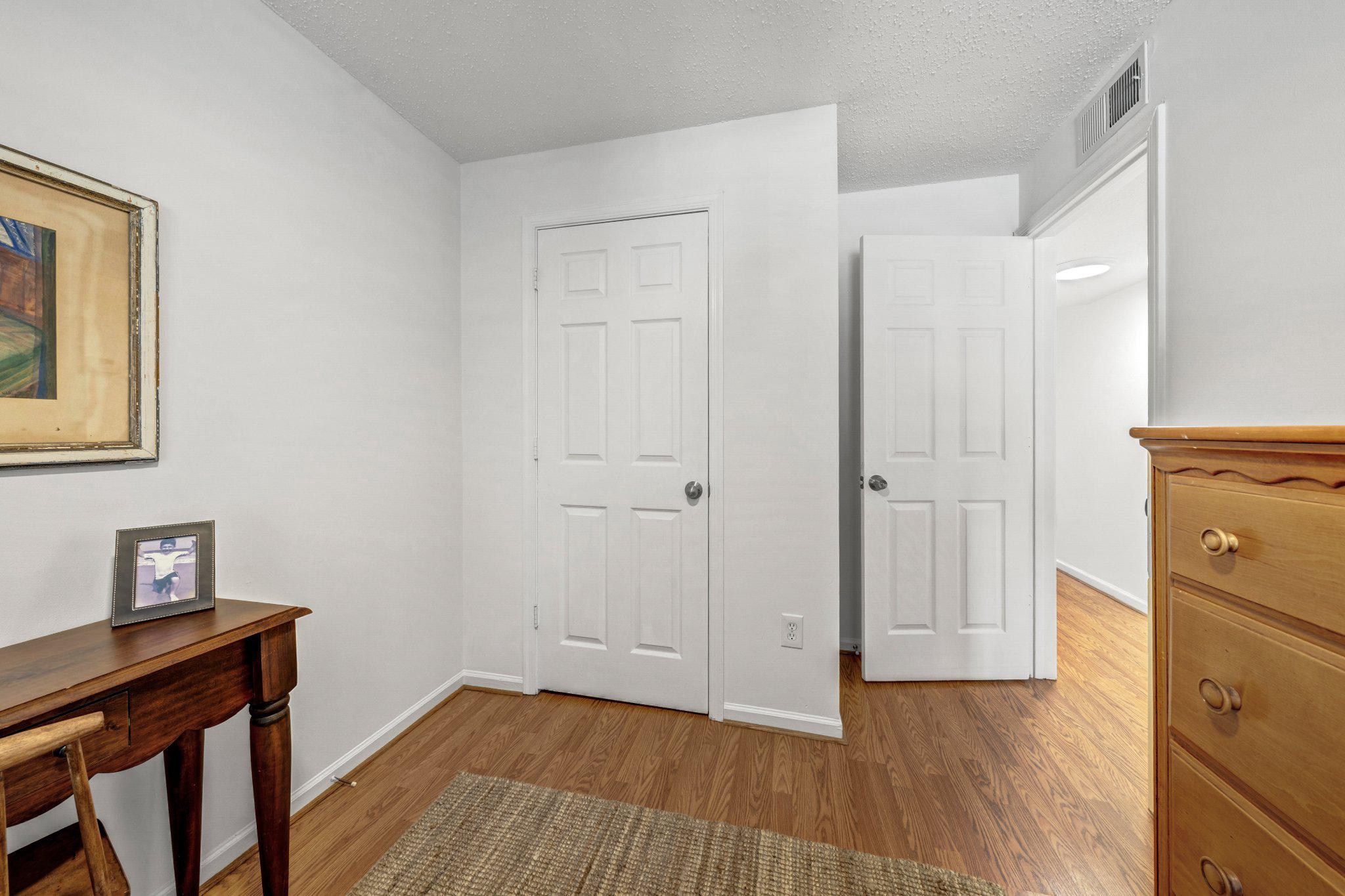 116 Prosperity Se #b Property Photo 19