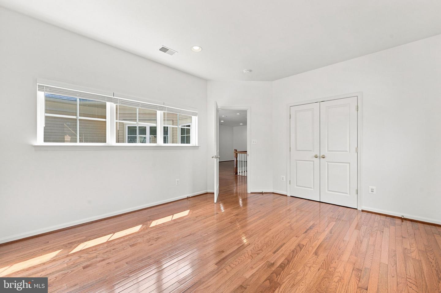 42717 Explorer Dr Property Photo 27