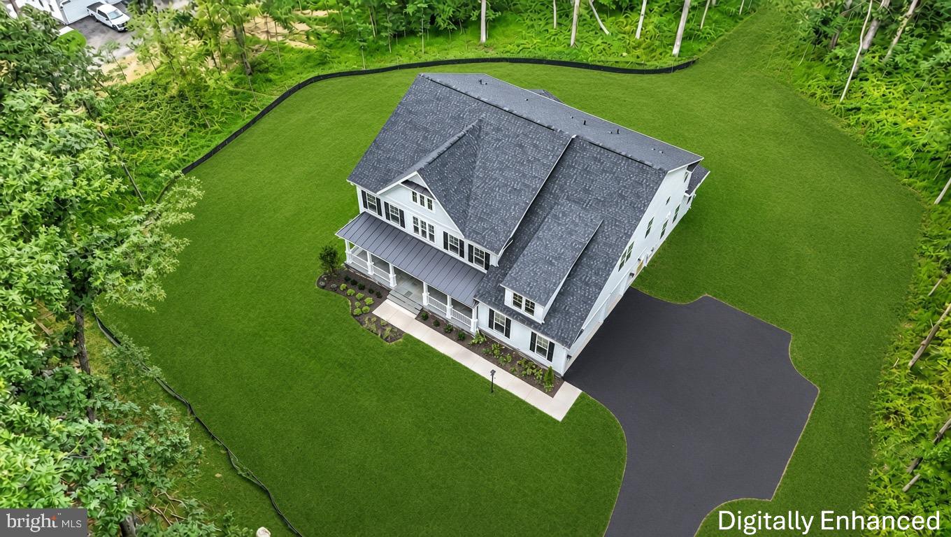 17655 Bates Dr Property Photo 4