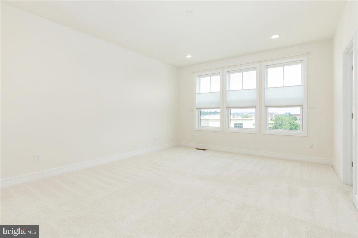 42619 Nubbins Ter Property Photo 25