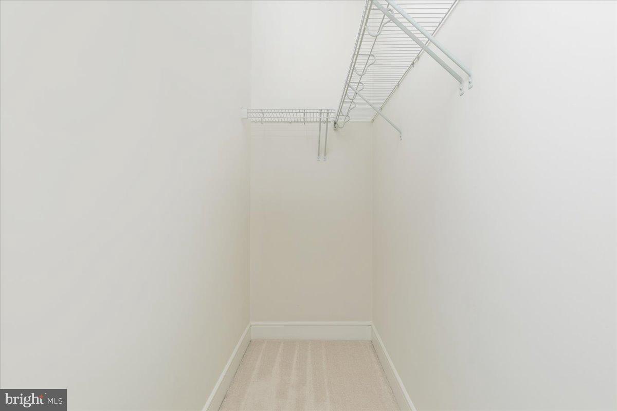 42619 Nubbins Ter Property Photo 28