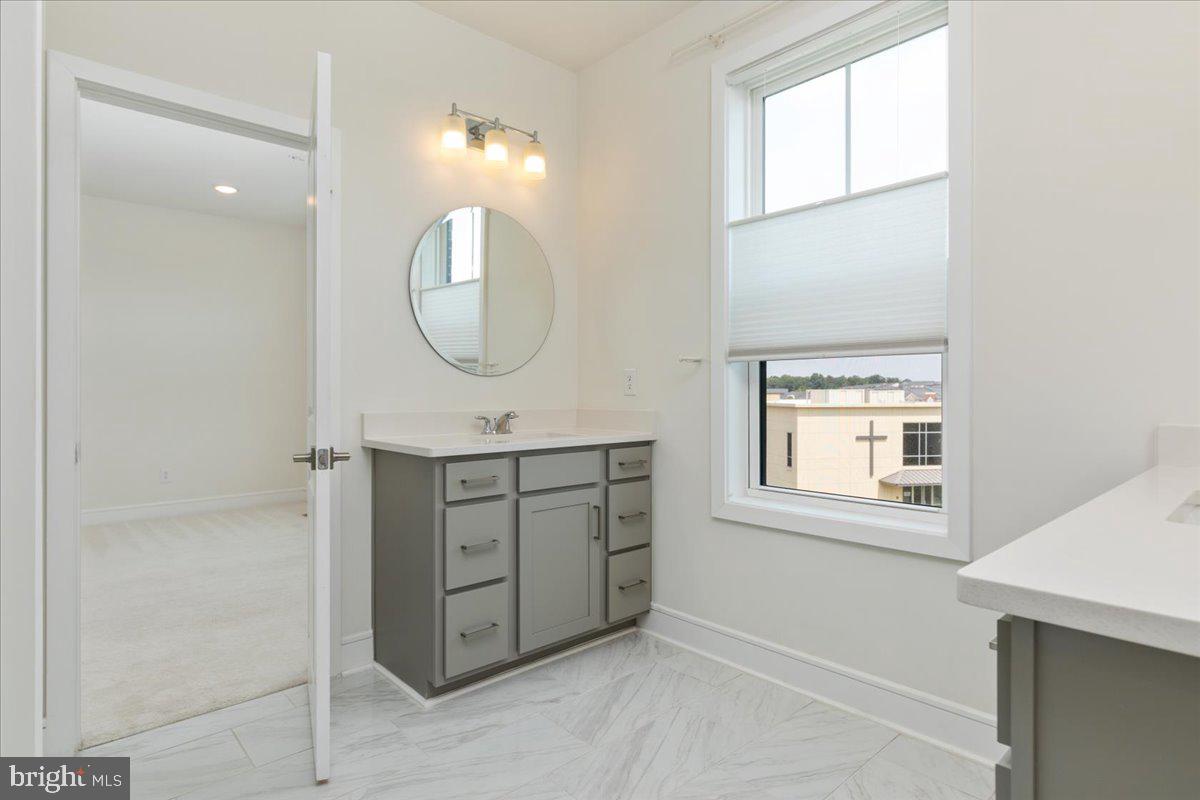 42619 Nubbins Ter Property Photo 31