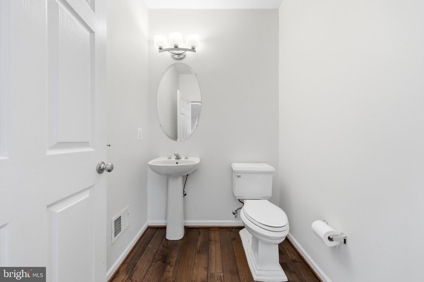 25948 Donovan Dr Property Photo 28