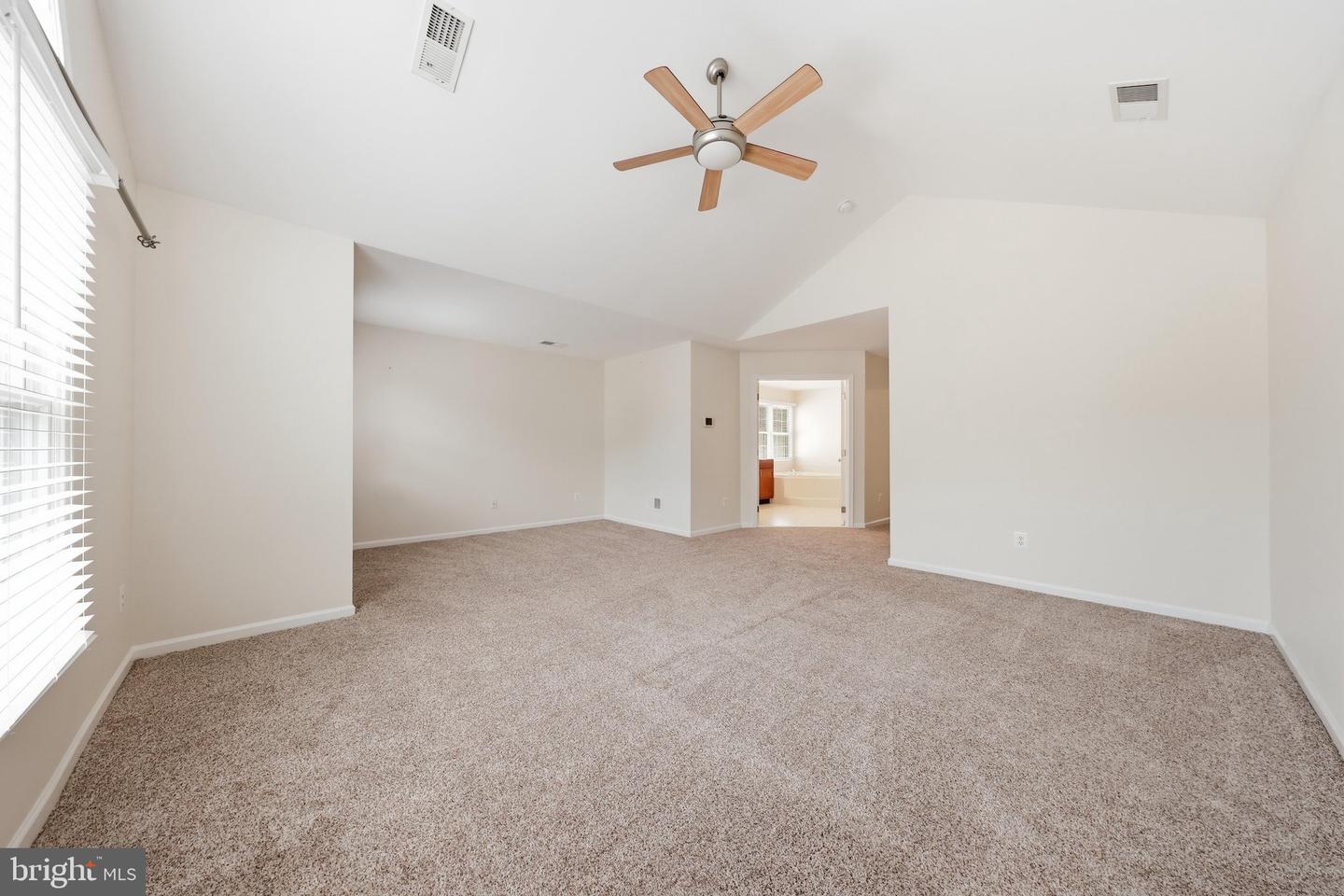 25948 Donovan Dr Property Photo 35