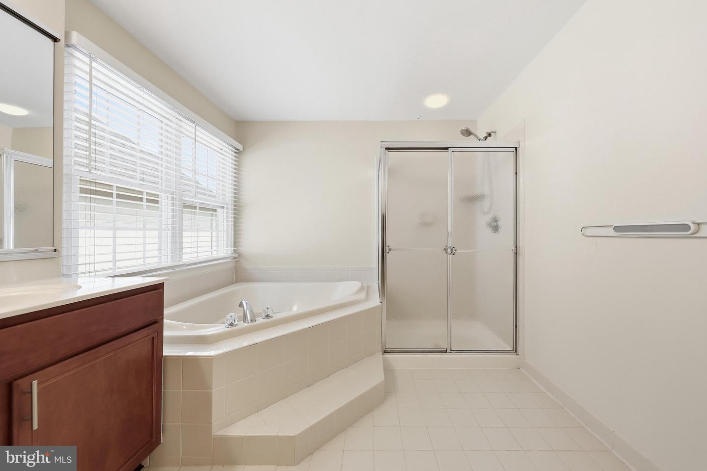 25948 Donovan Dr Property Photo 37