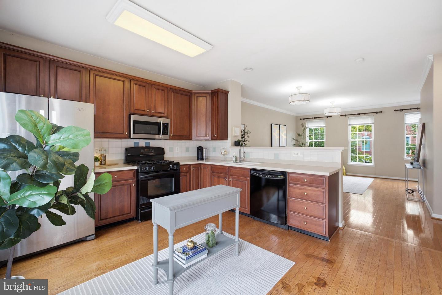 42813 Flannigan Ter Property Photo 10