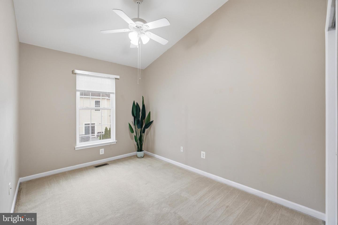 42813 Flannigan Ter Property Photo 18