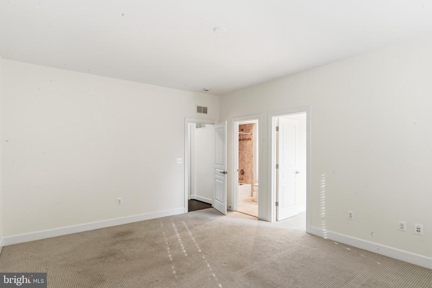 23028 Creighton Farms Dr Property Photo 60