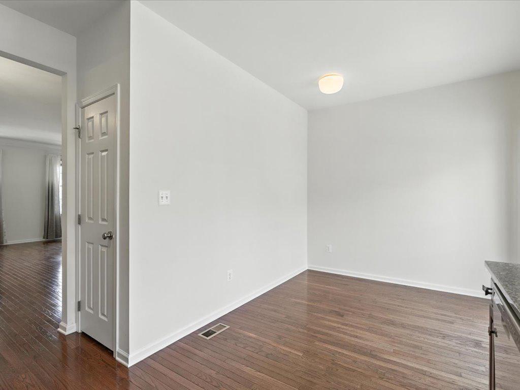 42896 Pamplin Ter Property Photo 9