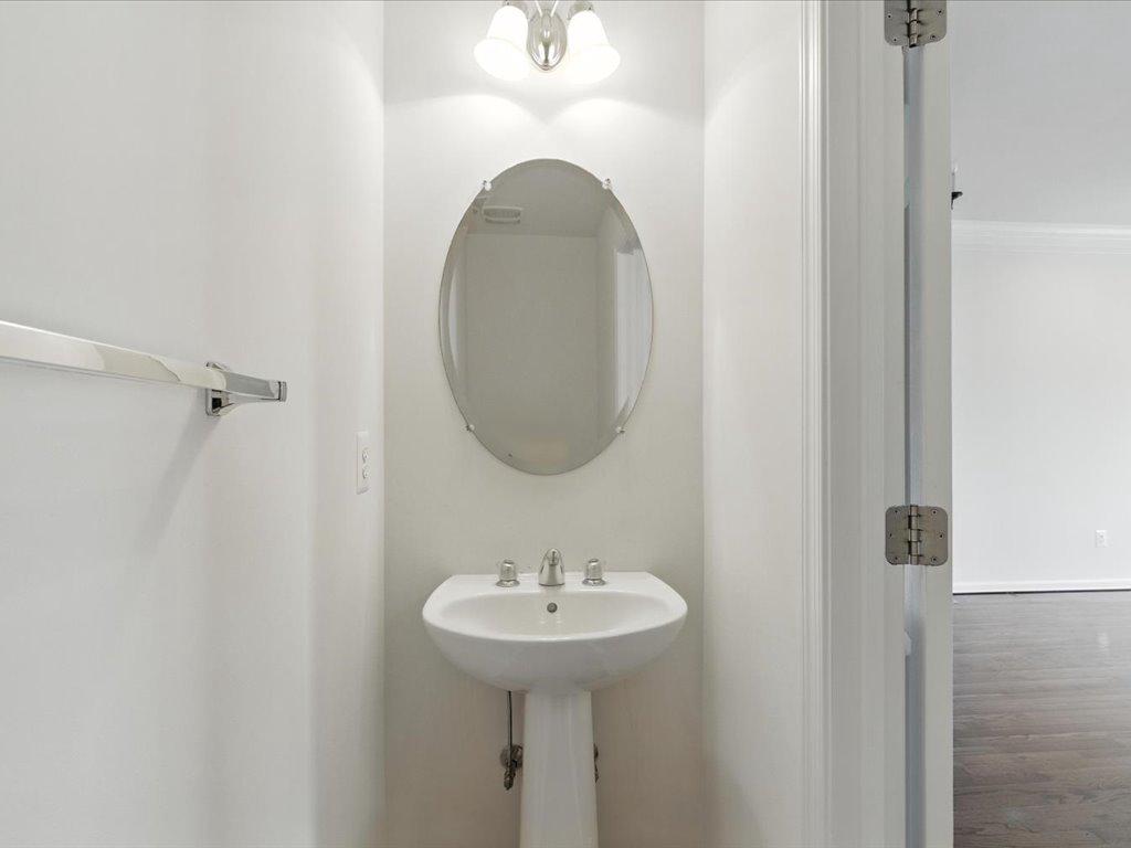 42896 Pamplin Ter Property Photo 11