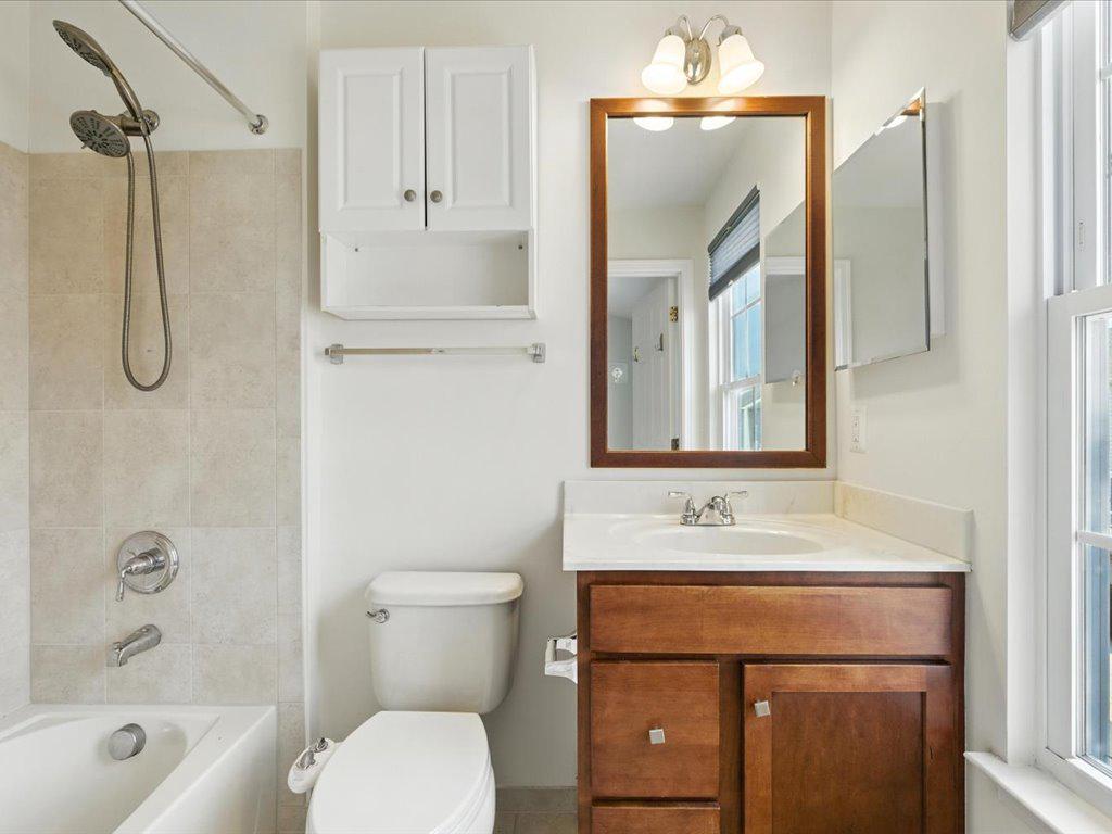 42896 Pamplin Ter Property Photo 17