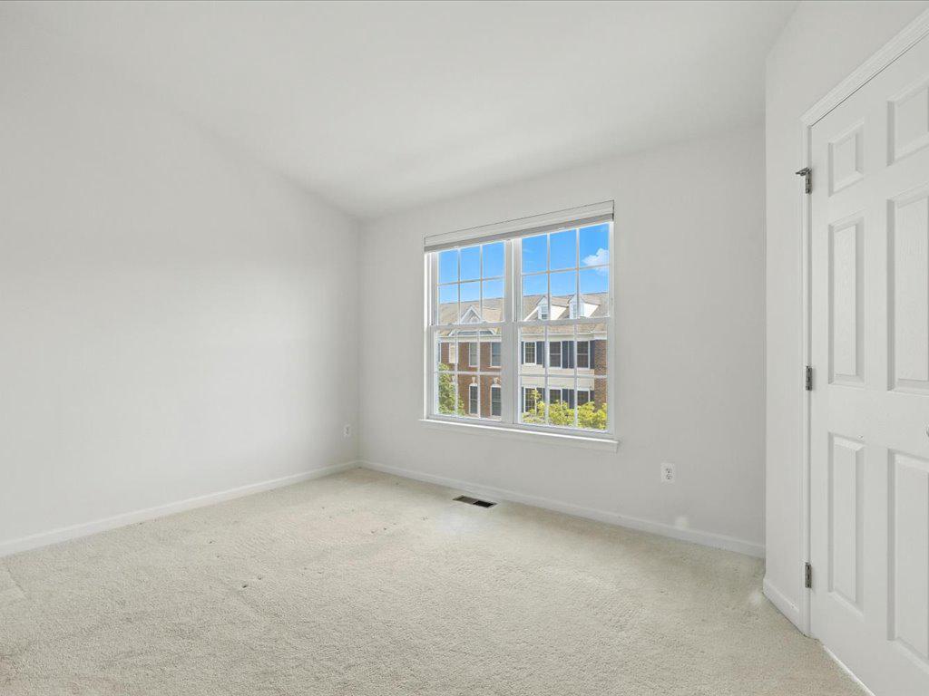 42896 Pamplin Ter Property Photo 21
