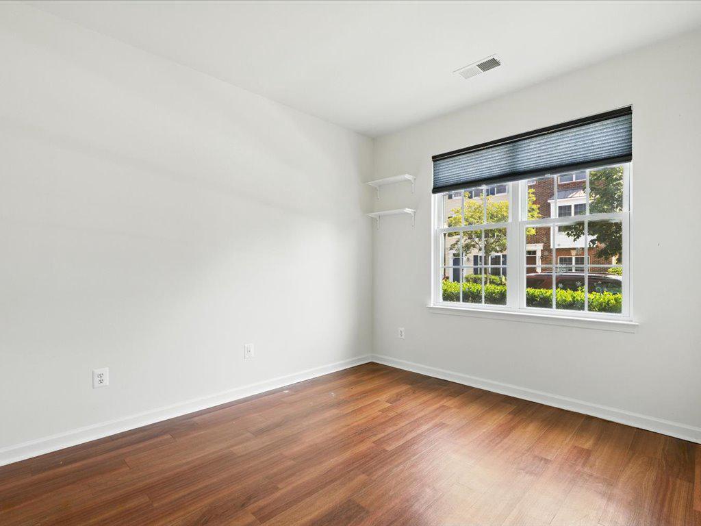42896 Pamplin Ter Property Photo 25