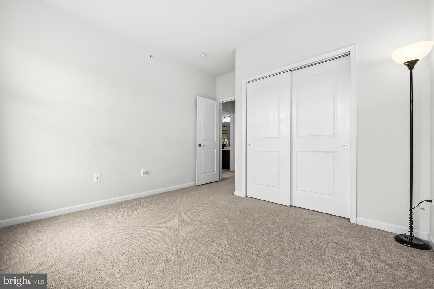 43100 Thoroughfare Gap Ter Property Photo 24