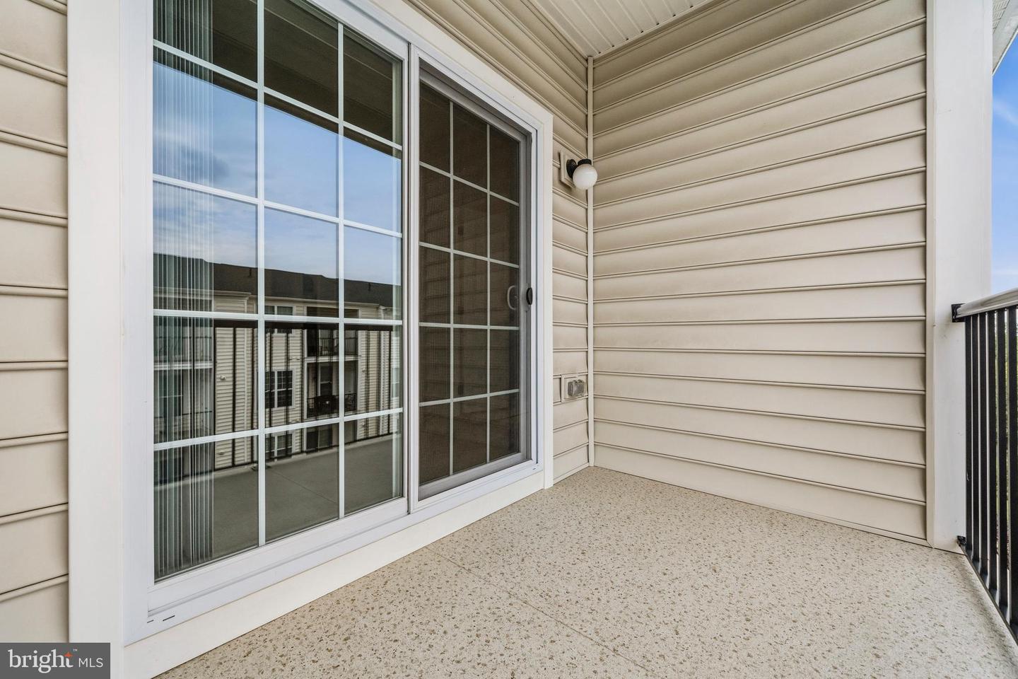 43100 Thoroughfare Gap Ter Property Photo 36