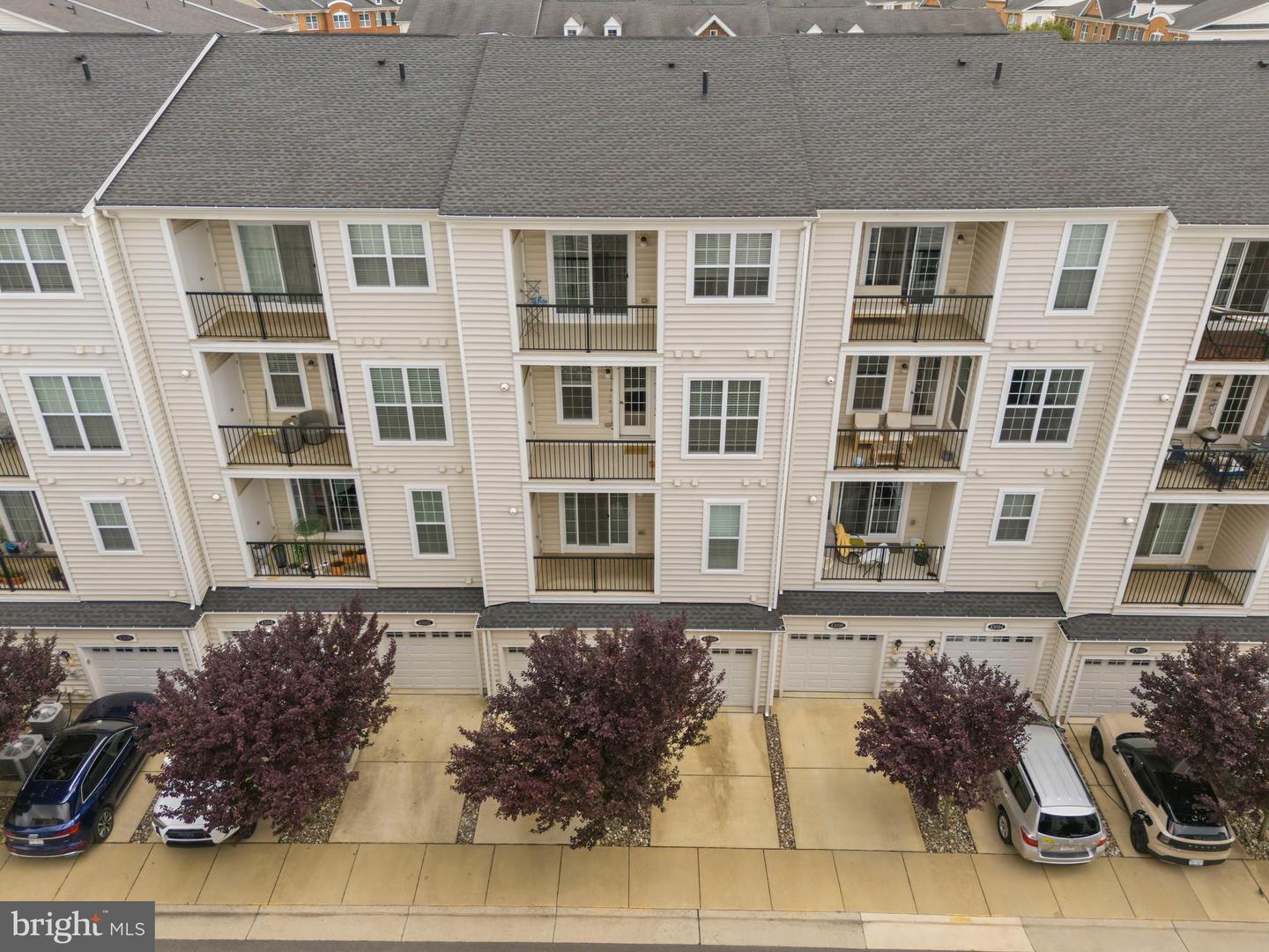 43100 Thoroughfare Gap Ter Property Photo 42