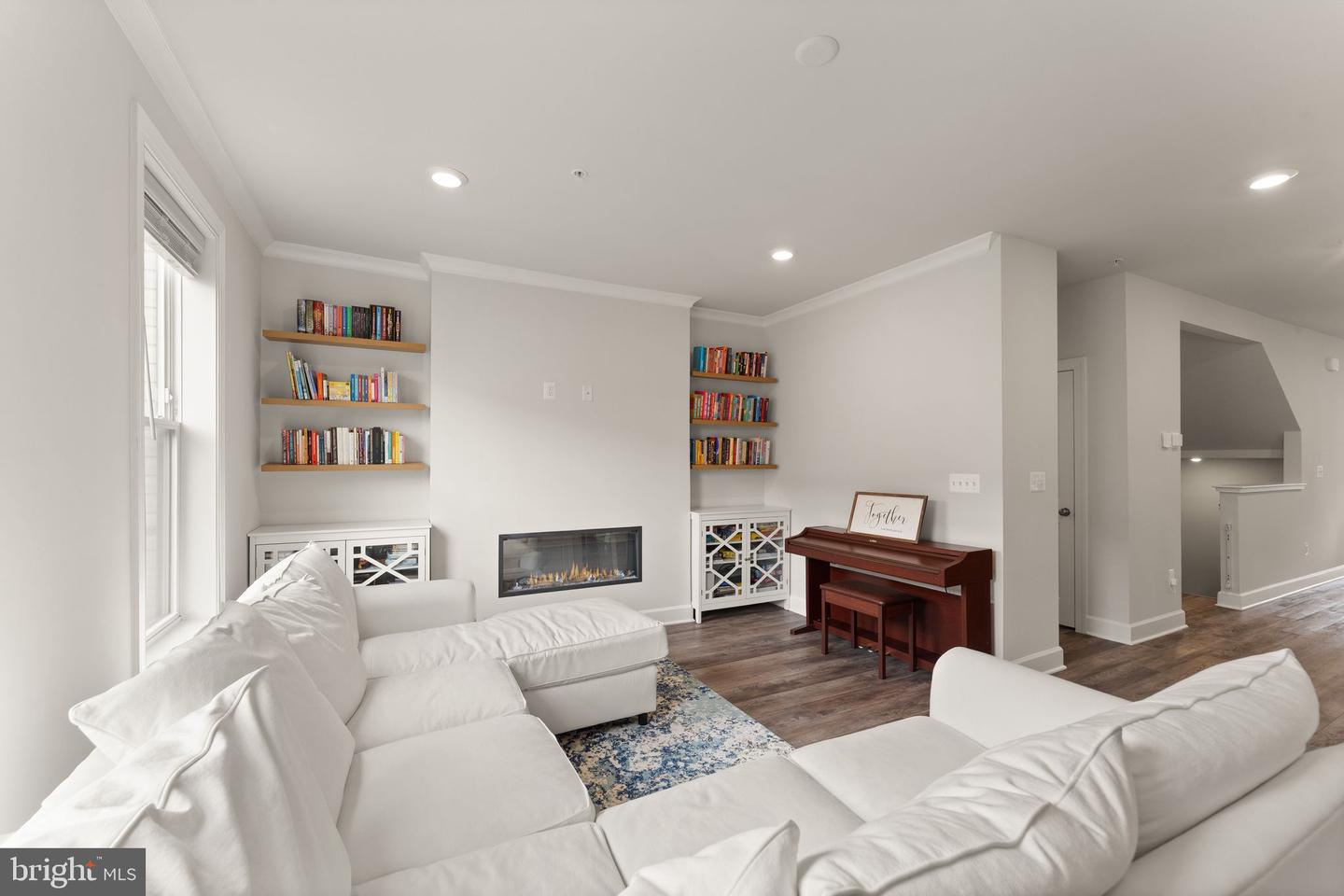 43420 Stonewood Crossing Ter Property Photo 5