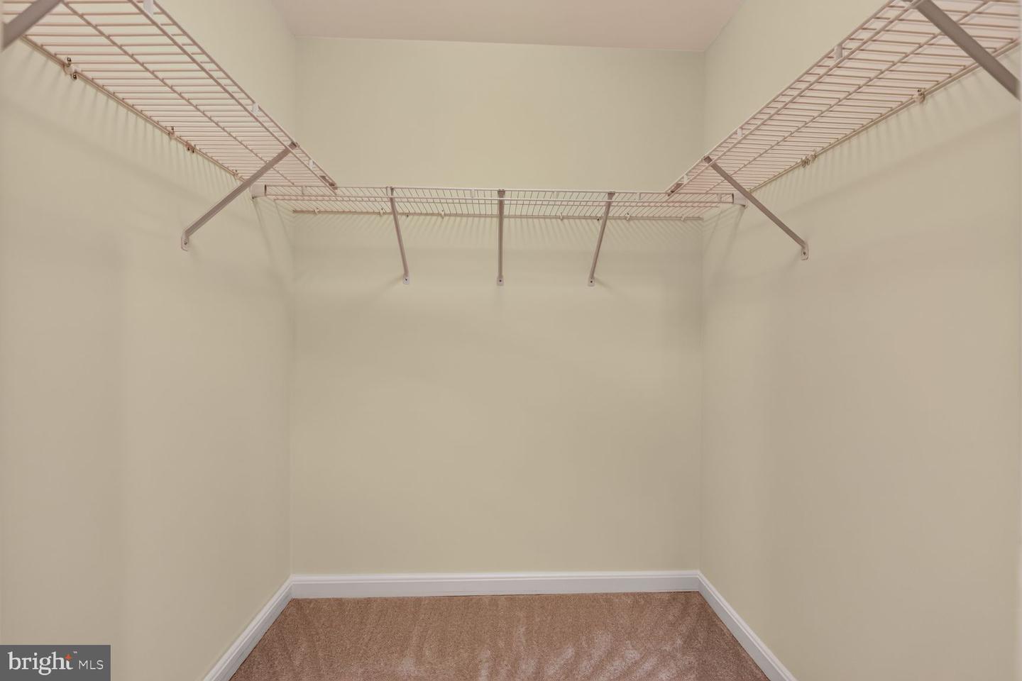 46183 Cecil Ter Property Photo 22
