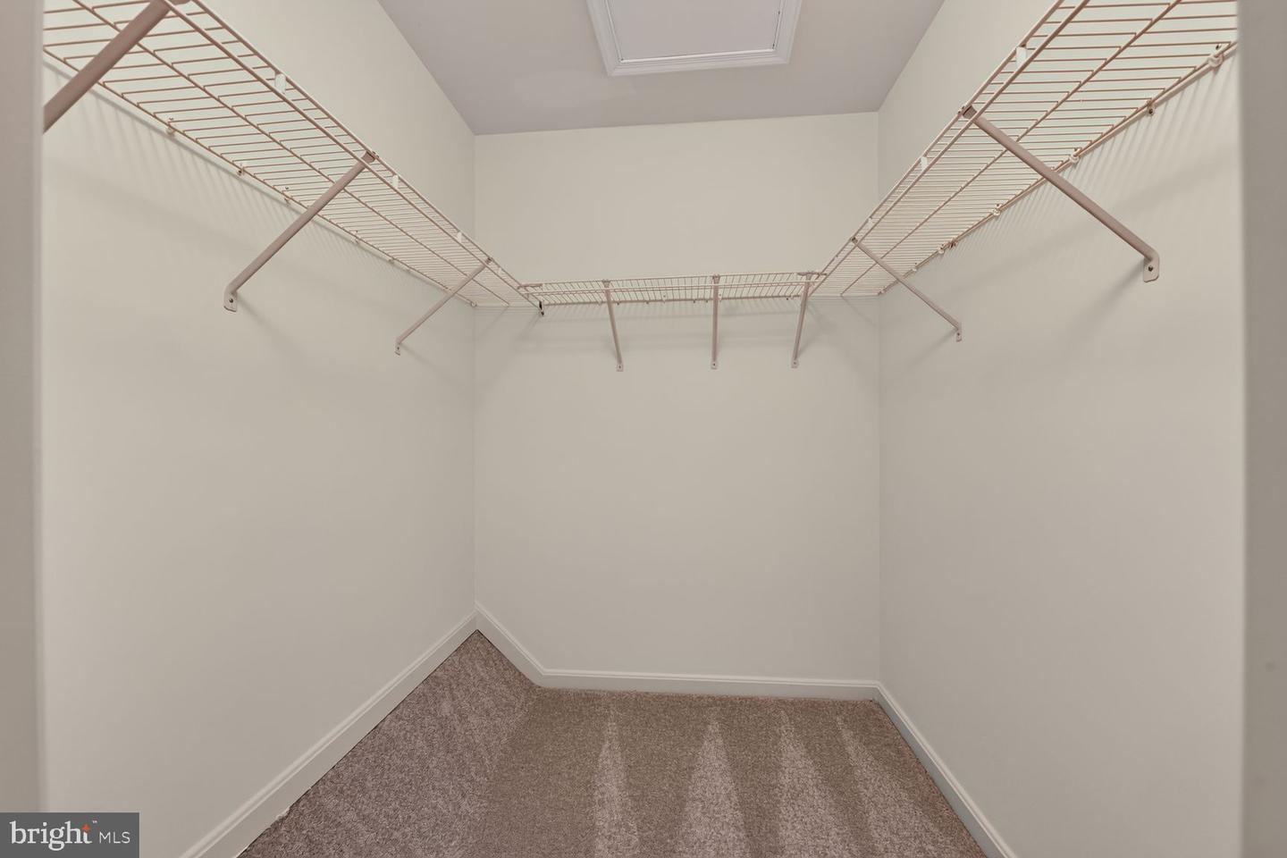 46183 Cecil Ter Property Photo 27