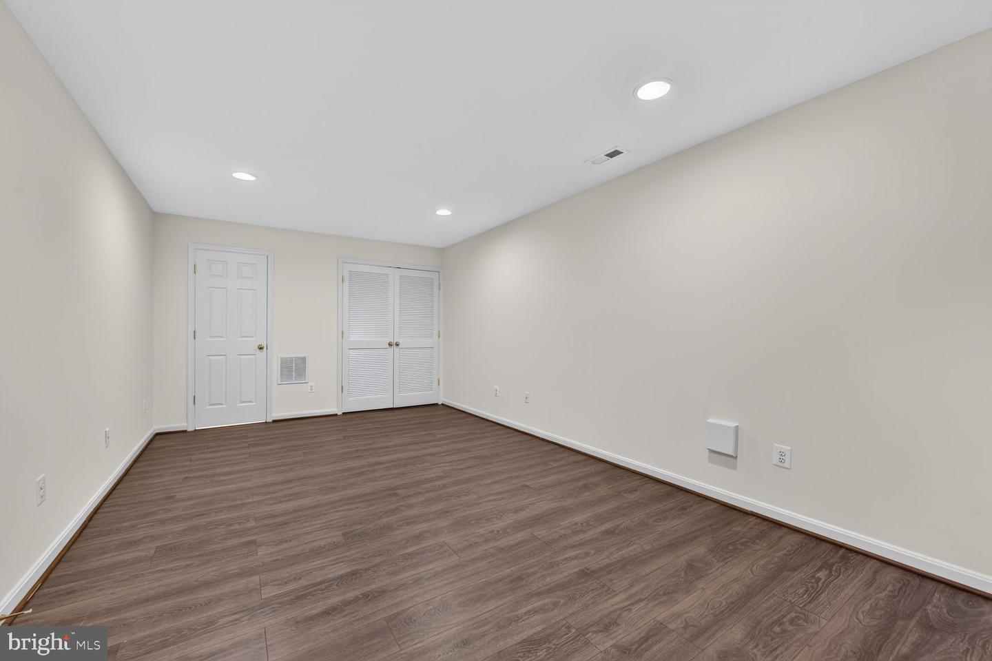 46183 Cecil Ter Property Photo 31