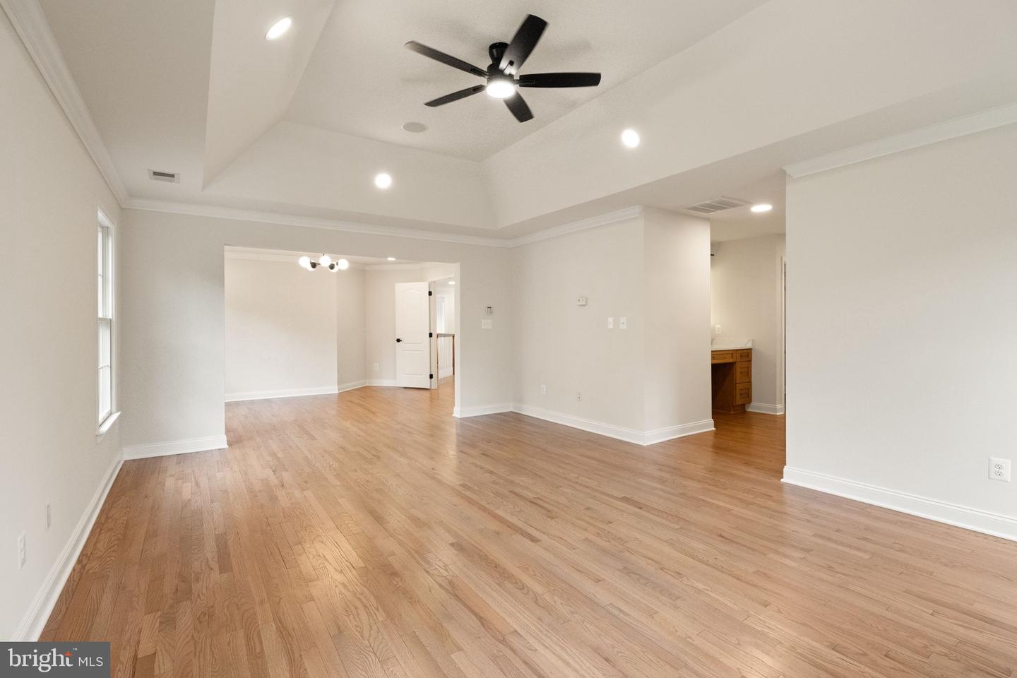 43864 Ashlawn Ct Property Photo 35
