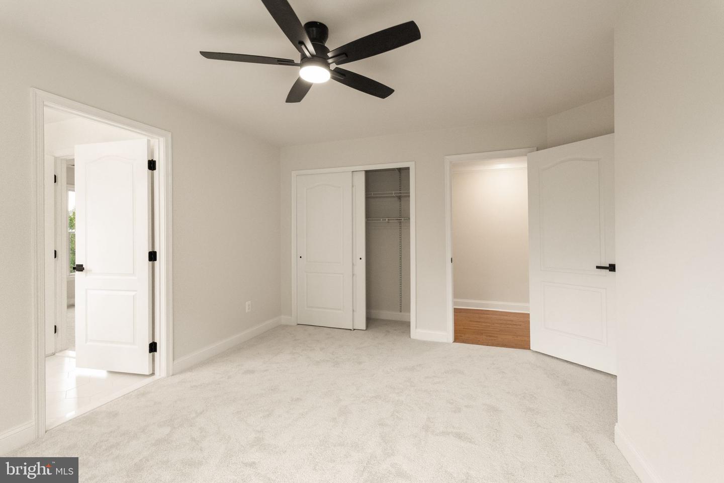 43864 Ashlawn Ct Property Photo 54