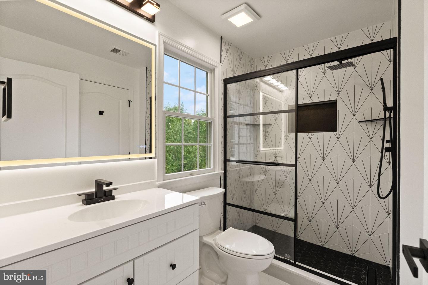 43864 Ashlawn Ct Property Photo 55