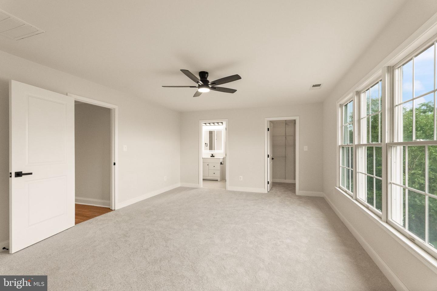 43864 Ashlawn Ct Property Photo 56