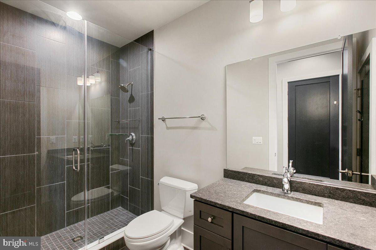 44664 Brushton Ter Property Photo 9