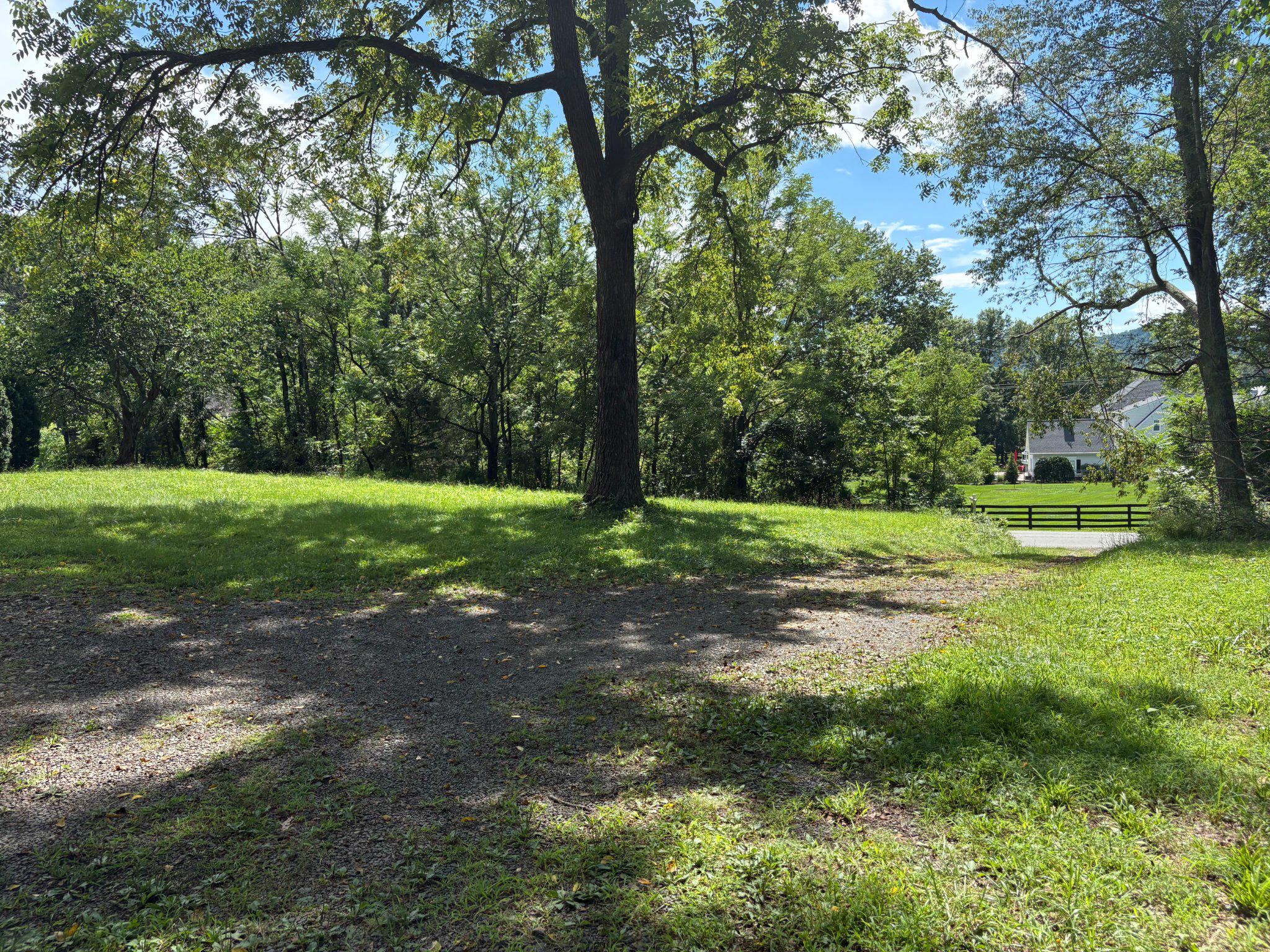 40114 Braddock Rd Property Photo 3