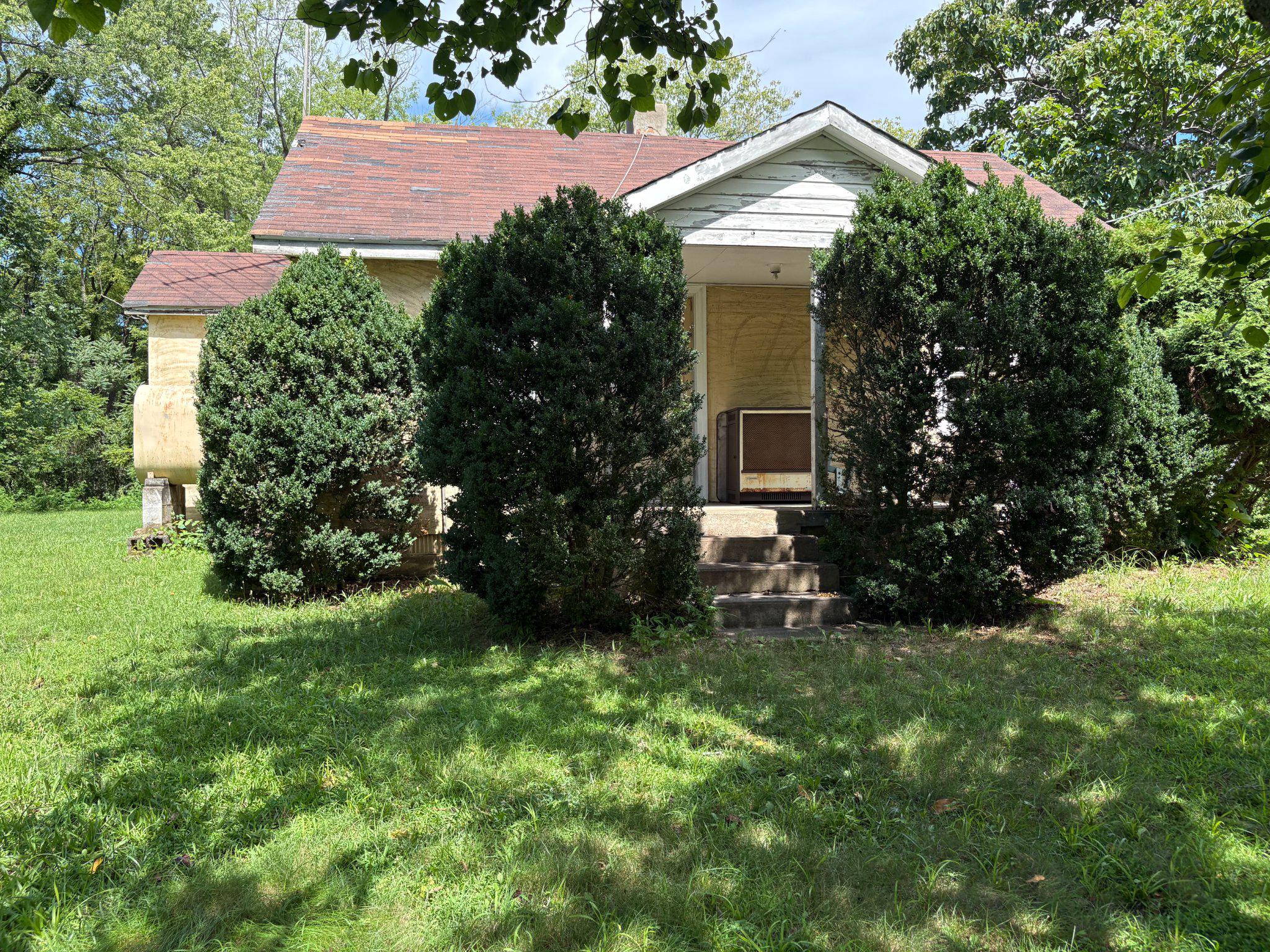 40114 Braddock Rd Property Photo 4