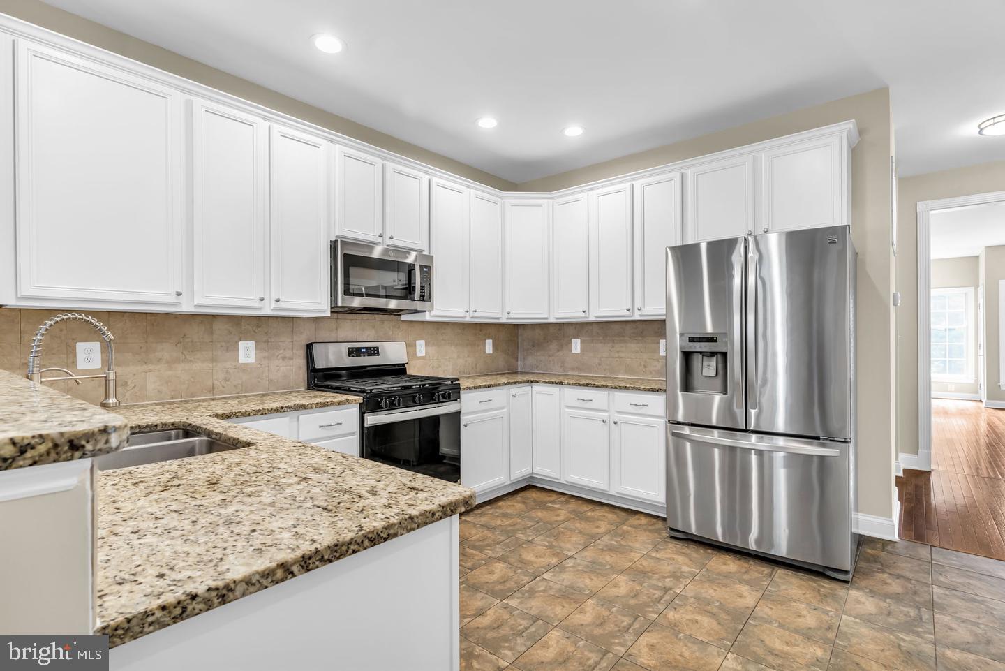 42985 Pascale Ter Property Photo 11