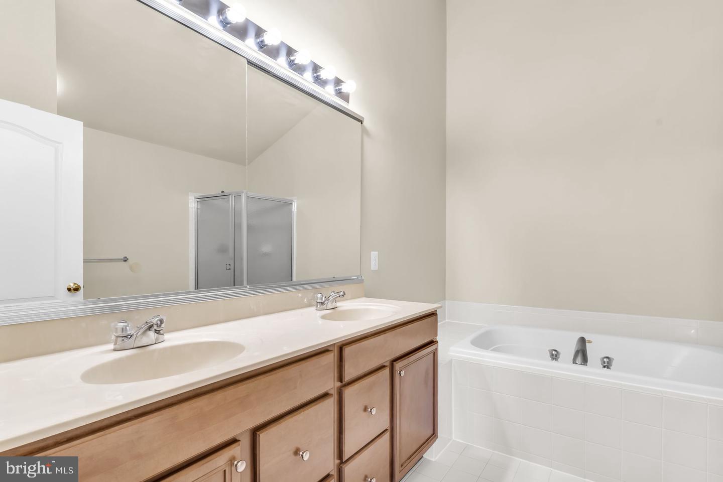 42985 Pascale Ter Property Photo 29