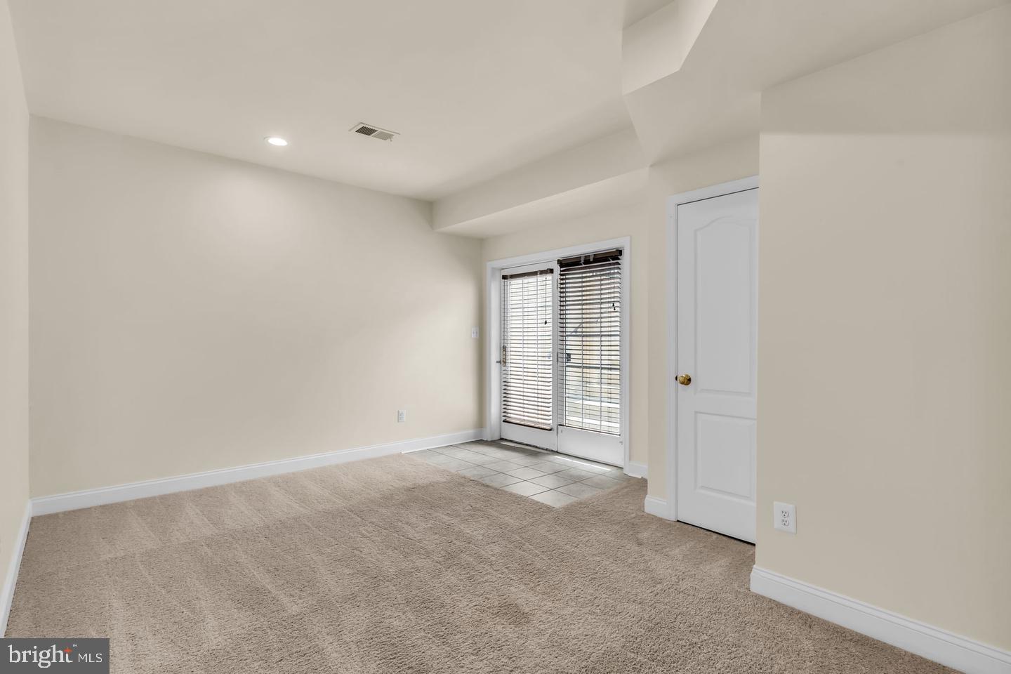 42985 Pascale Ter Property Photo 34