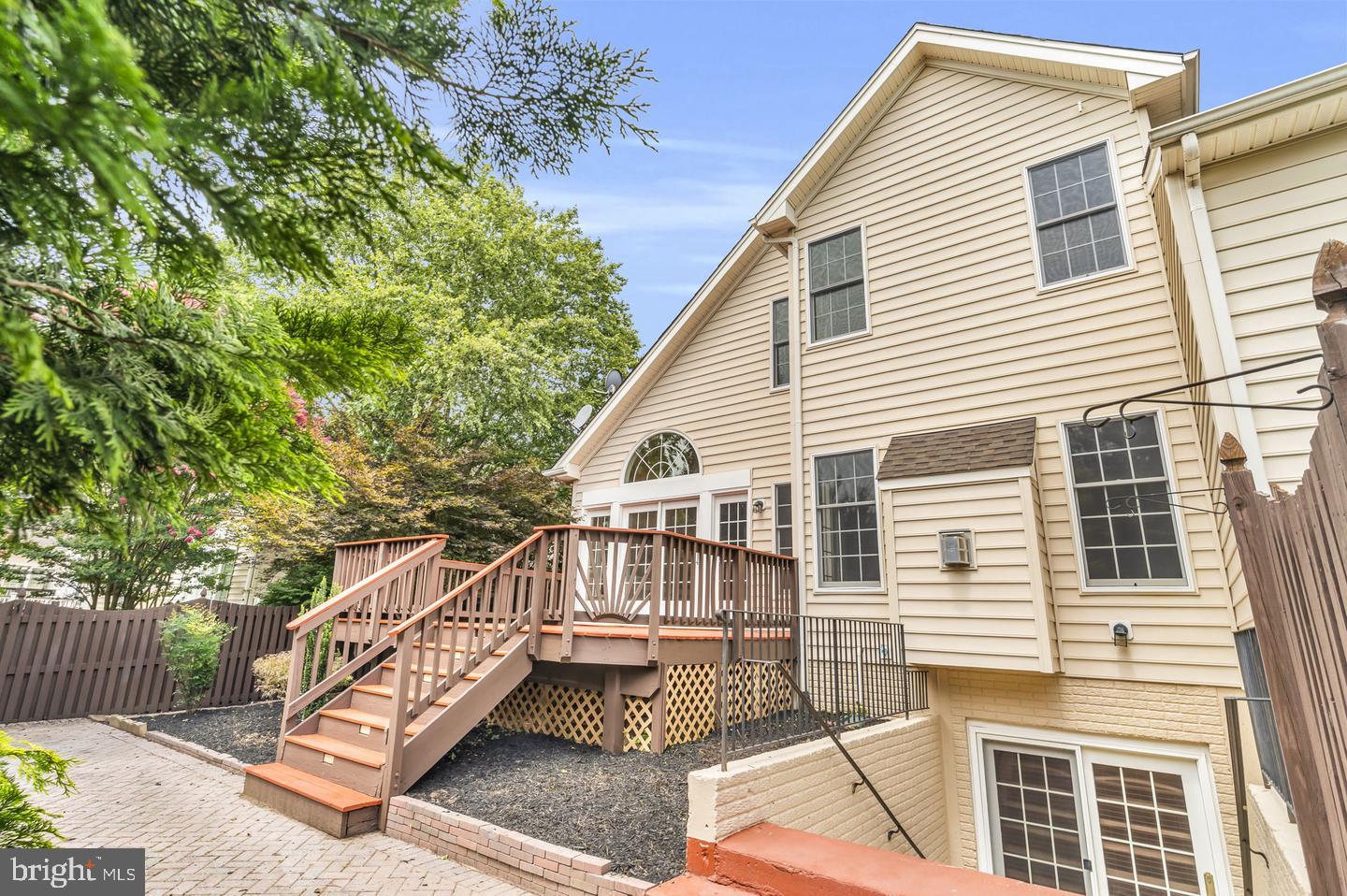 42985 Pascale Ter Property Photo 40