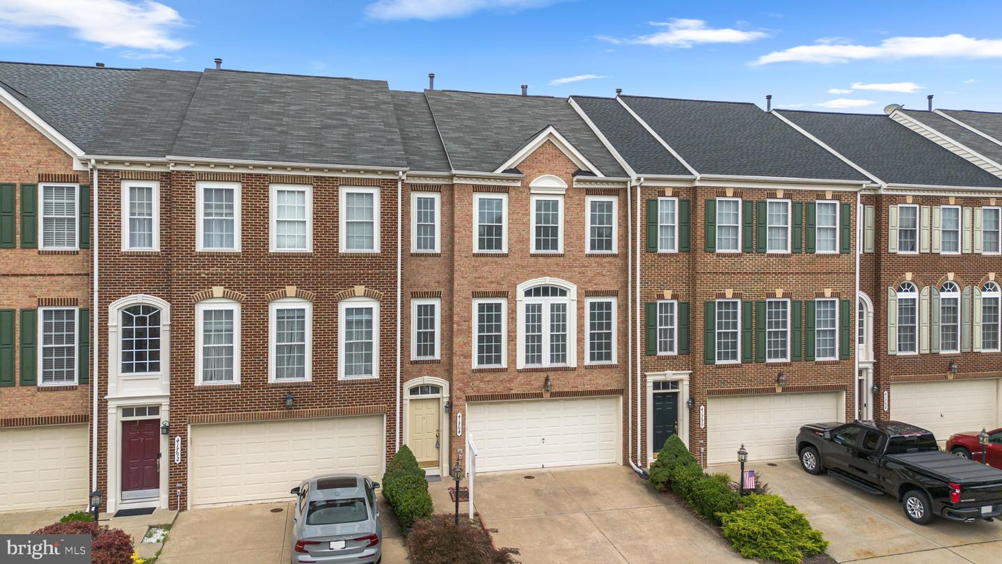 41794 Expectation Sq Property Photo 2