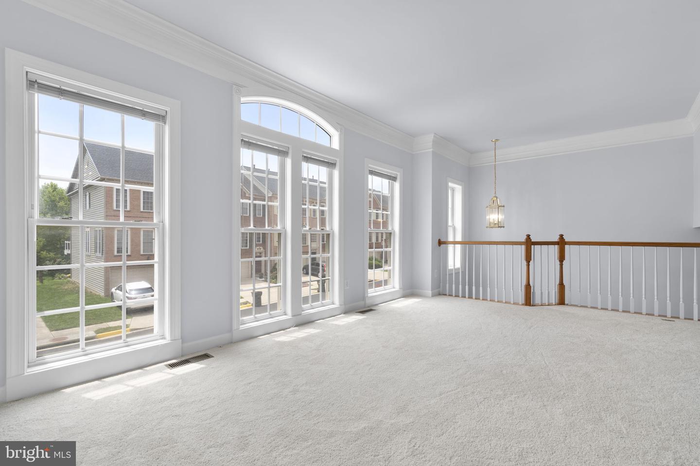 41794 Expectation Sq Property Photo 5