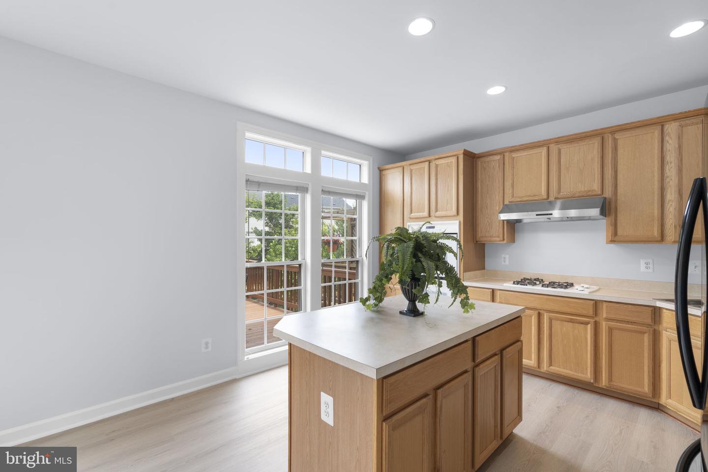 41794 Expectation Sq Property Photo 19