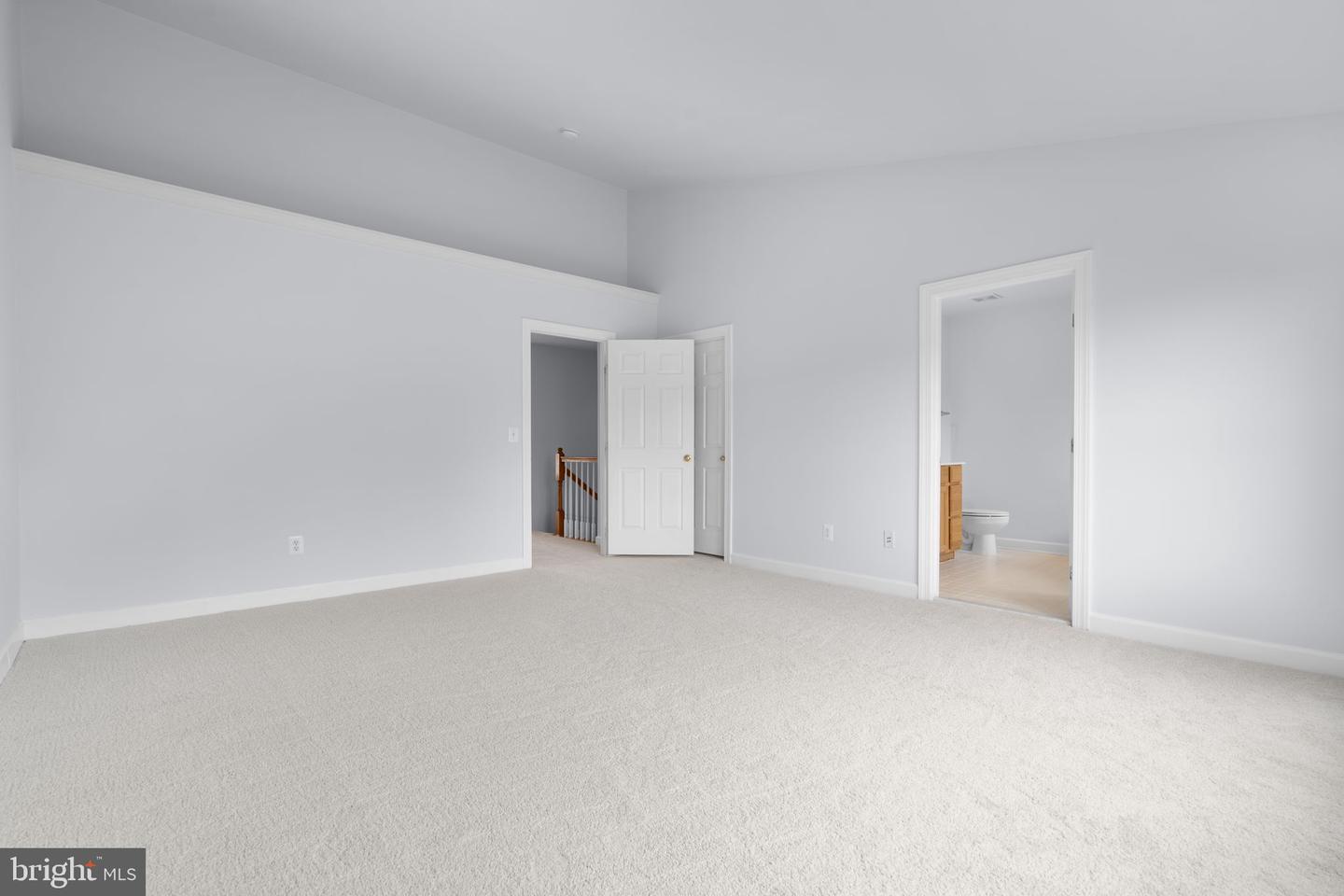 41794 Expectation Sq Property Photo 24