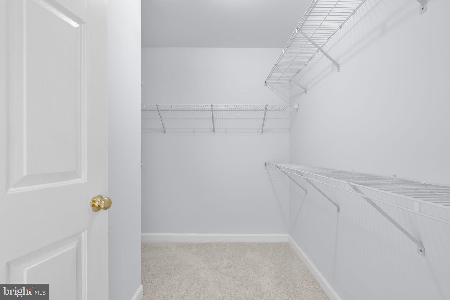 41794 Expectation Sq Property Photo 25