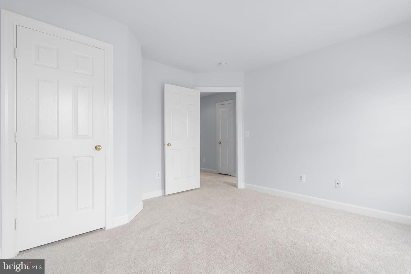 41794 Expectation Sq Property Photo 36
