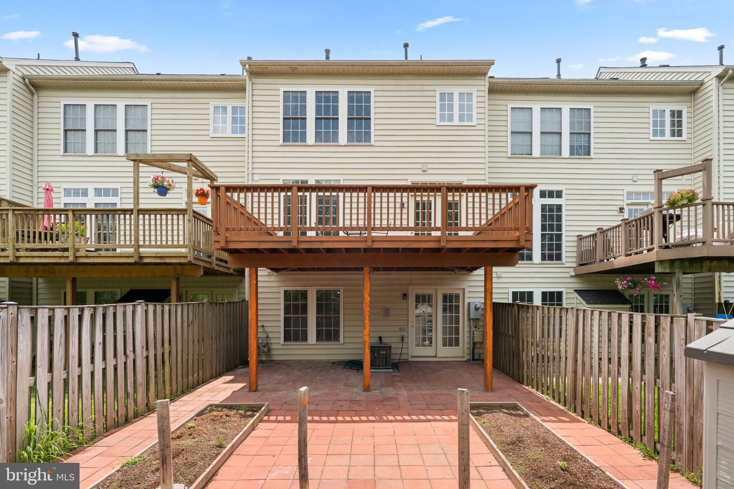 41794 Expectation Sq Property Photo 45
