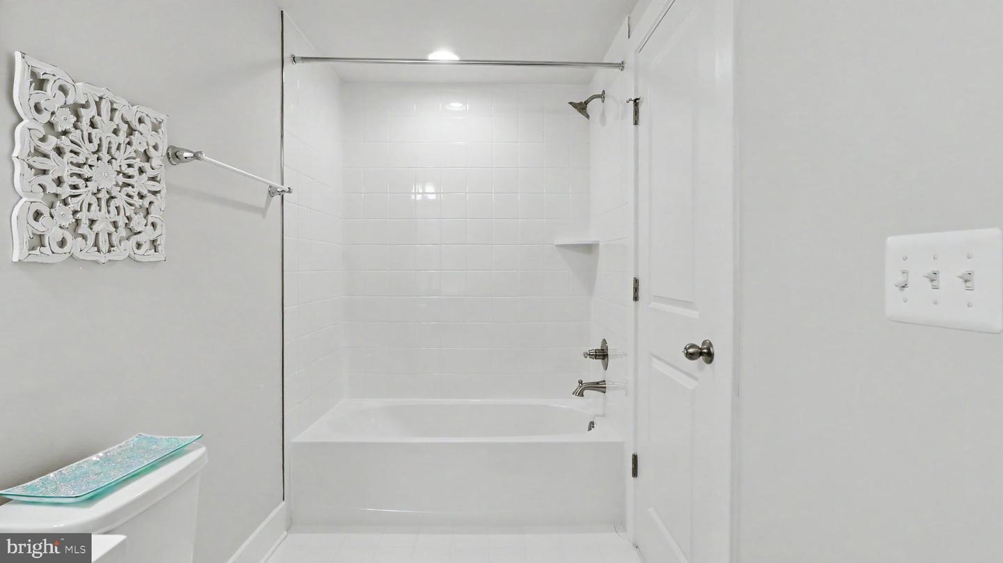 23609 Roselle Ridge Ln Property Photo 54