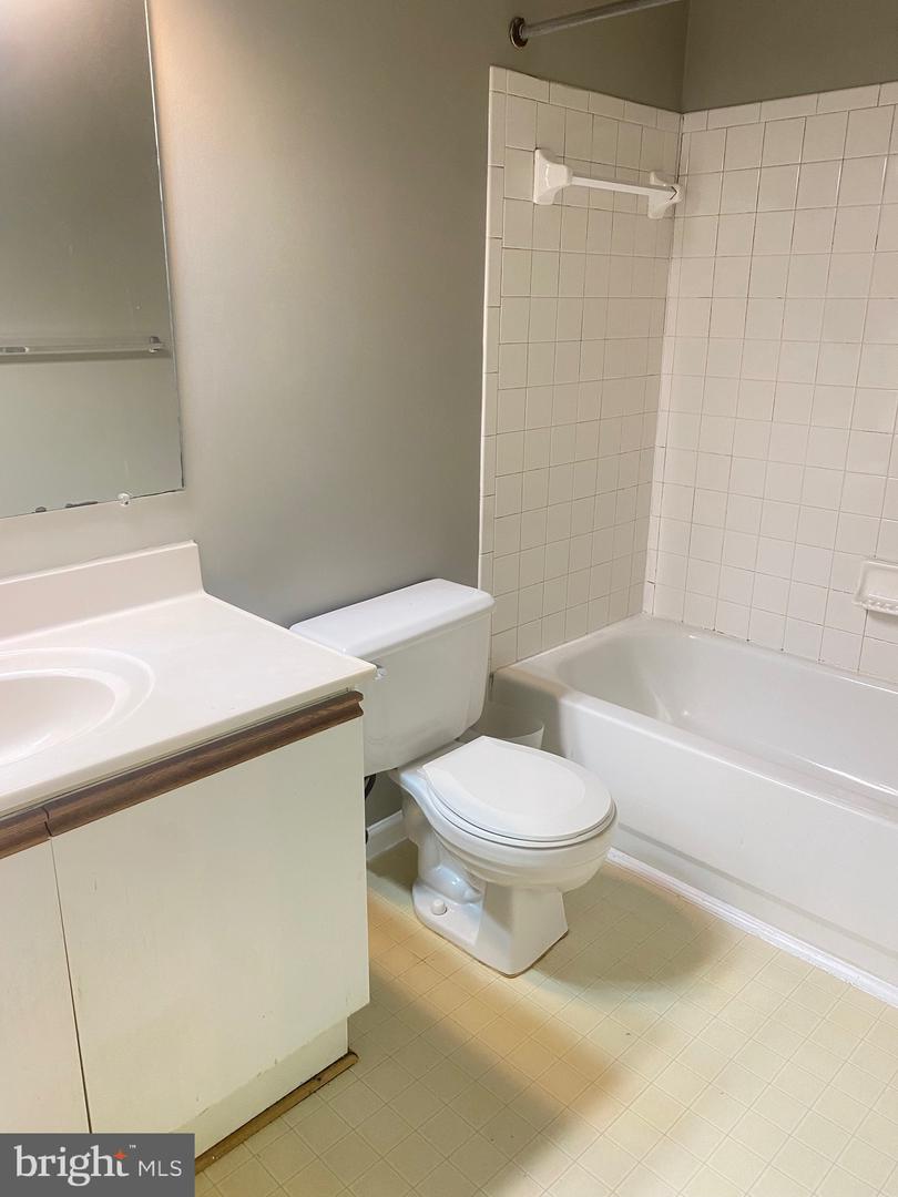 20844 Apollo Ter Property Photo 8