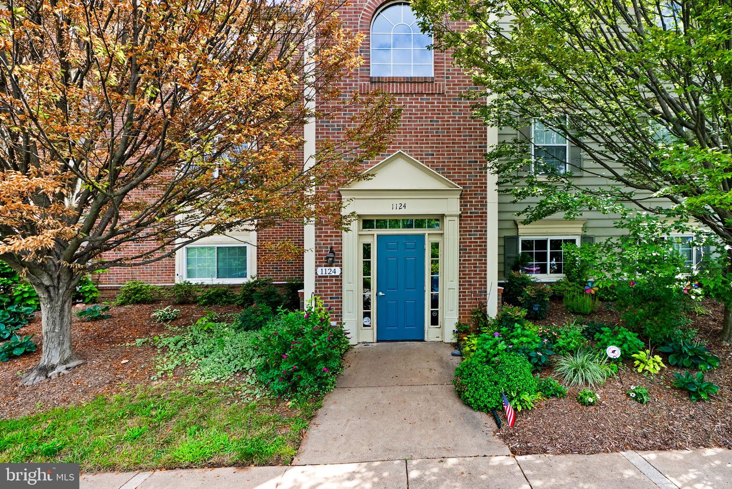 1124 Huntmaster Ter Ne #201 Property Photo 1