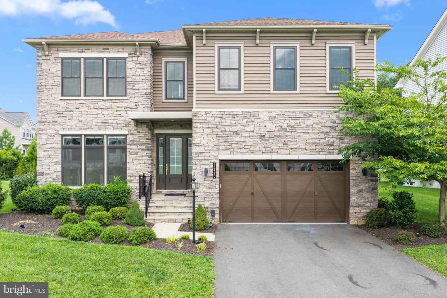 24590 Lenah Crossing Dr Property Photo 1
