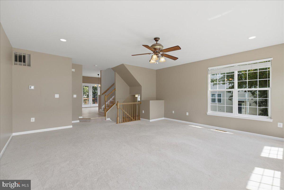 21760 Brondesbury Park Ter Property Photo 23