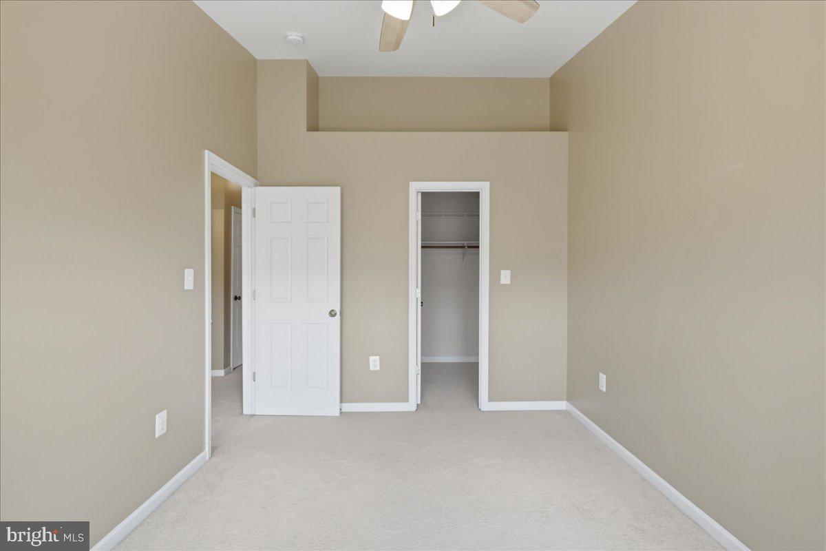21760 Brondesbury Park Ter Property Photo 57