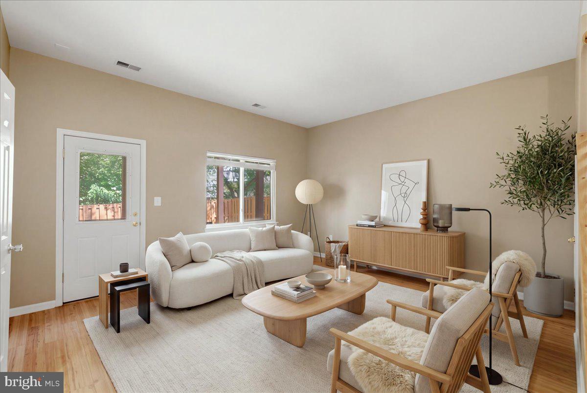 21760 Brondesbury Park Ter Property Photo 59